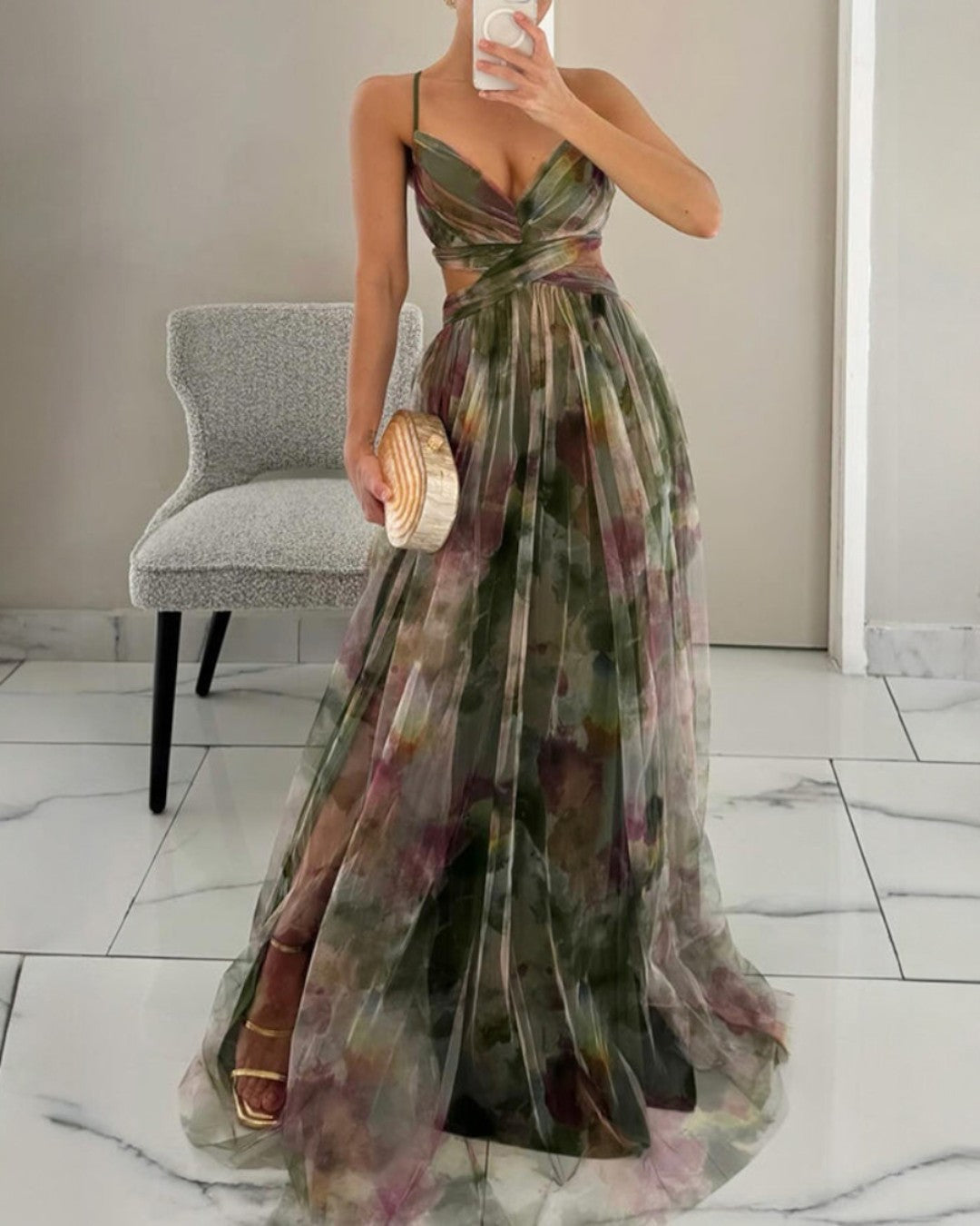 DELACROIX | Floral Elegance Maxi Dress (LIMITED EDITION!)